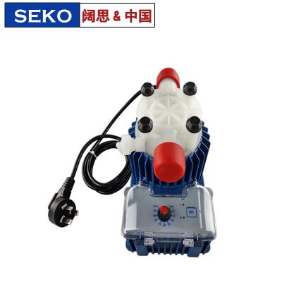 Tekna Evo系列電磁隔膜計量泵流量可選：0.4-110L/H 壓力20-0.1Bar PVDF泵頭與所有工業、污水處理和飲用水領域使用的化學品相兼容，陶瓷球閥的使用提高了投藥的可靠性以及整個觸液端的化學兼容性